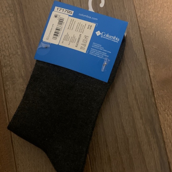 Columbia Black and Gray Patterned Socks - Picture 2 of 2